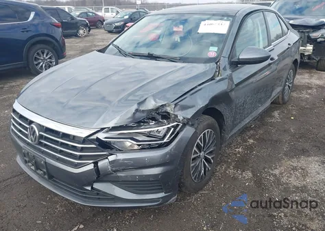 2019 Volkswagen Jetta 1.4T R-Line/1.4T S/1.4T Se z USA, uszkodzony, nr VIN 3VWC57BU1KM036719